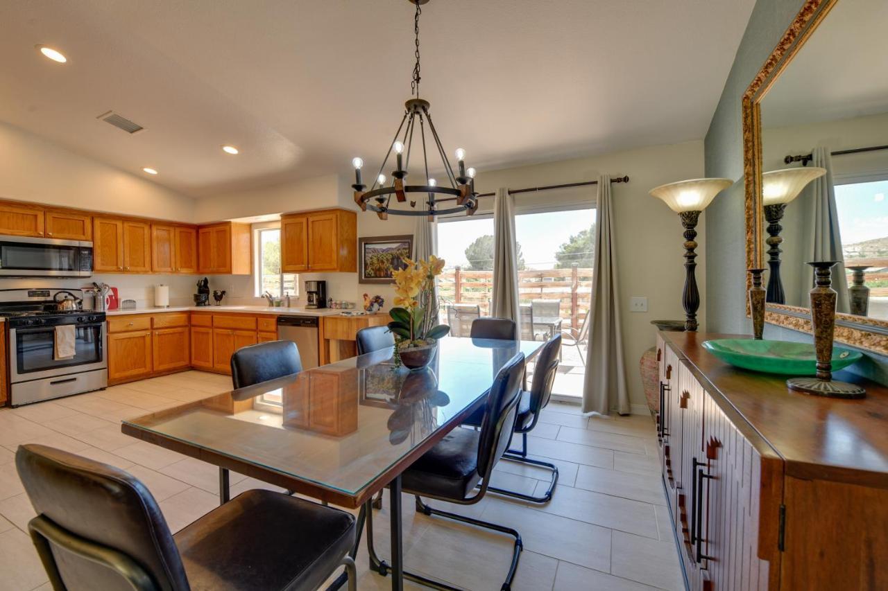 Updated Abode 22 Mi To Joshua Tree National Park! Morongo Valley Esterno foto